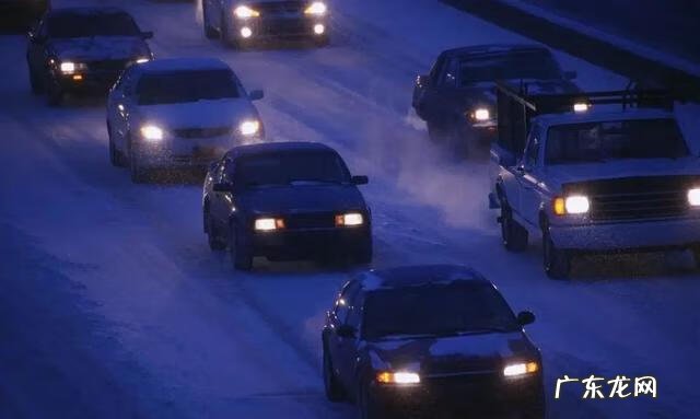 汽车知识 驾驶技巧 驾驶汽车的技巧有哪些