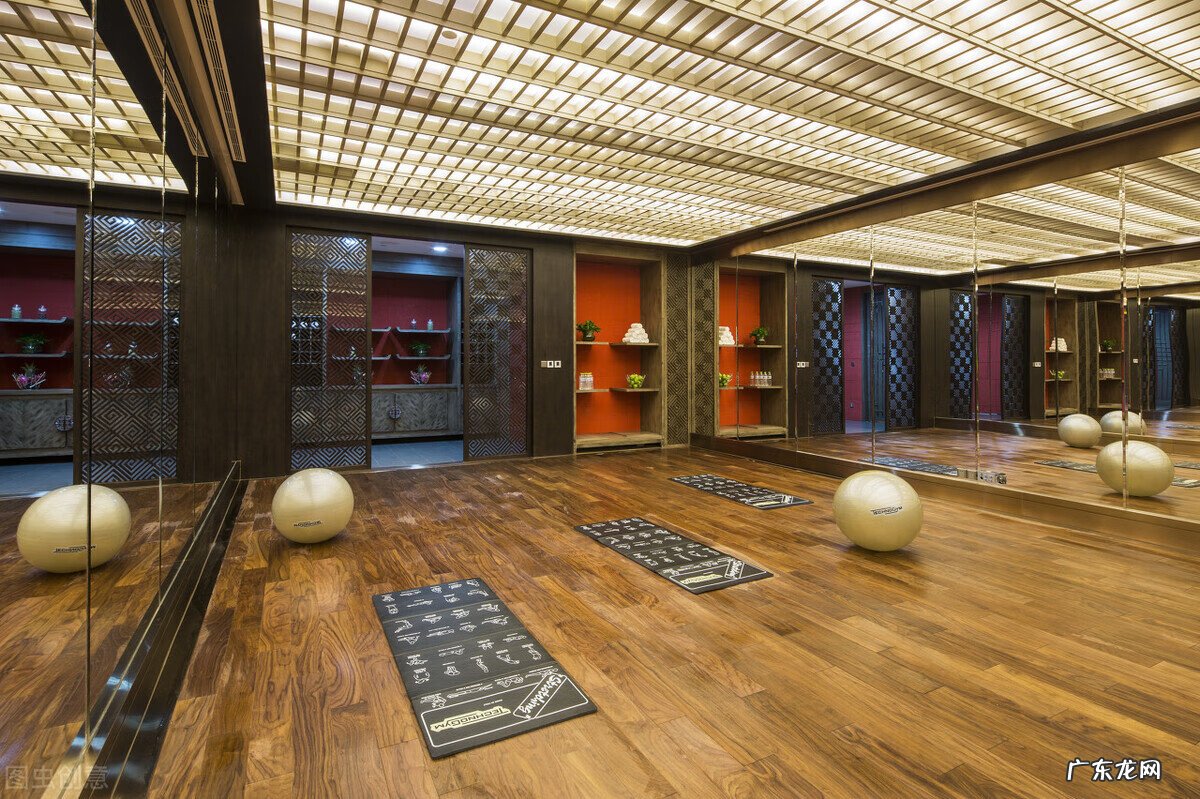 小型瑜伽馆一年可以赚多少钱 小镇开小型瑜伽馆经历