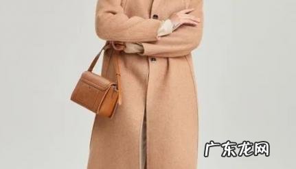 几月份穿羊绒大衣合适 几月份穿羊绒大衣合适呢