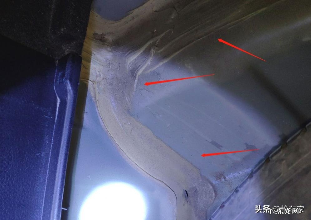 丰田锐志x多少钱一辆图片 丰田锐志多少钱一台