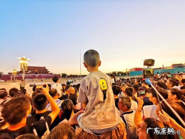 以祖国为主题的演讲稿300字 祖国在我心中演讲稿300字儿