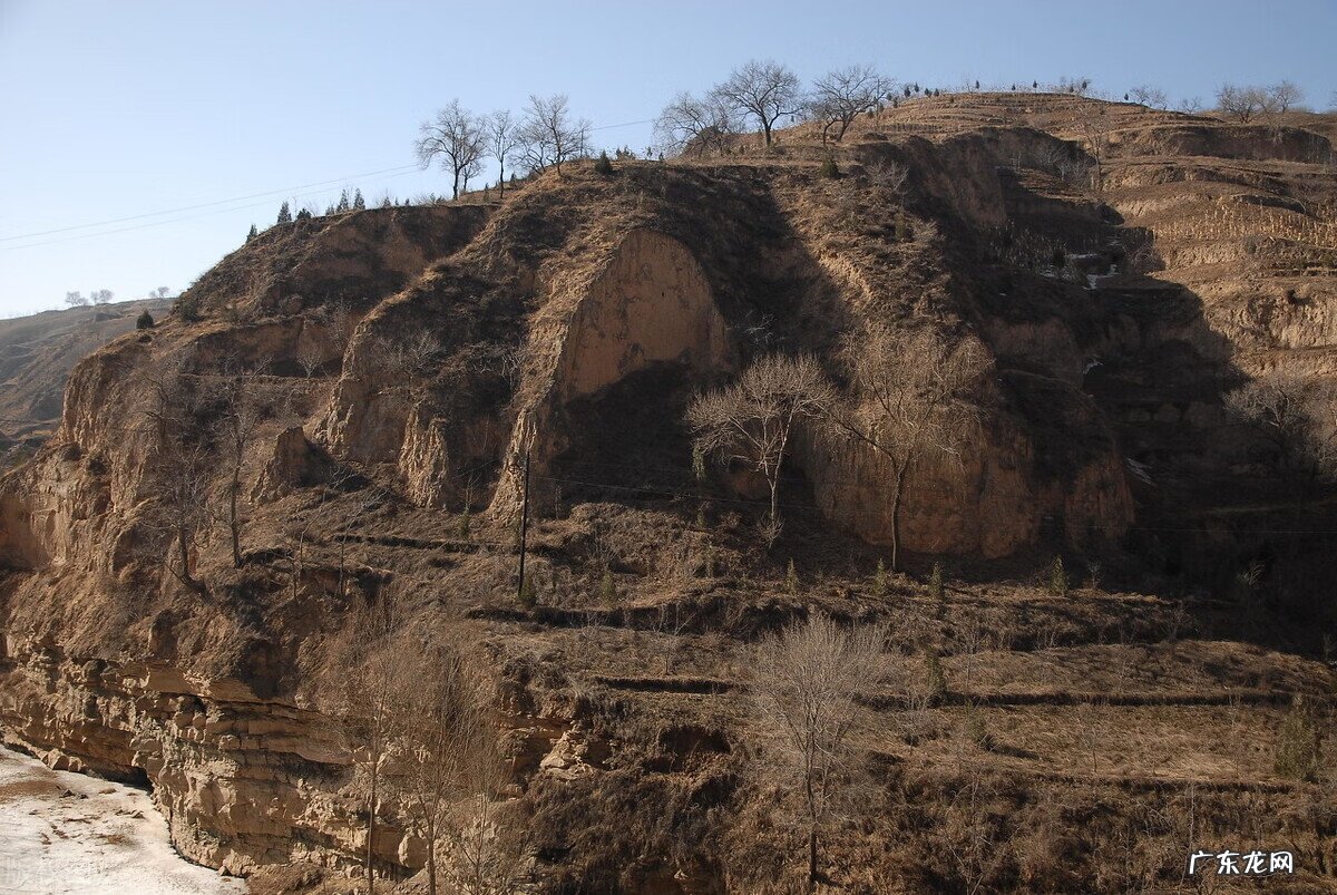 山丘是什么东西 为什么山顶不长树