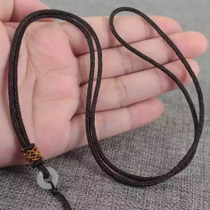 玉摔地上没有碎风水学 玉断了怎么处理 风水