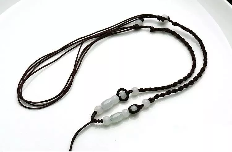 玉摔地上没有碎风水学 玉断了怎么处理 风水