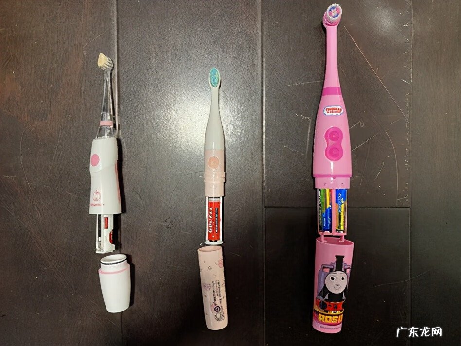 电动牙刷好还是普通的好 U型电动牙刷