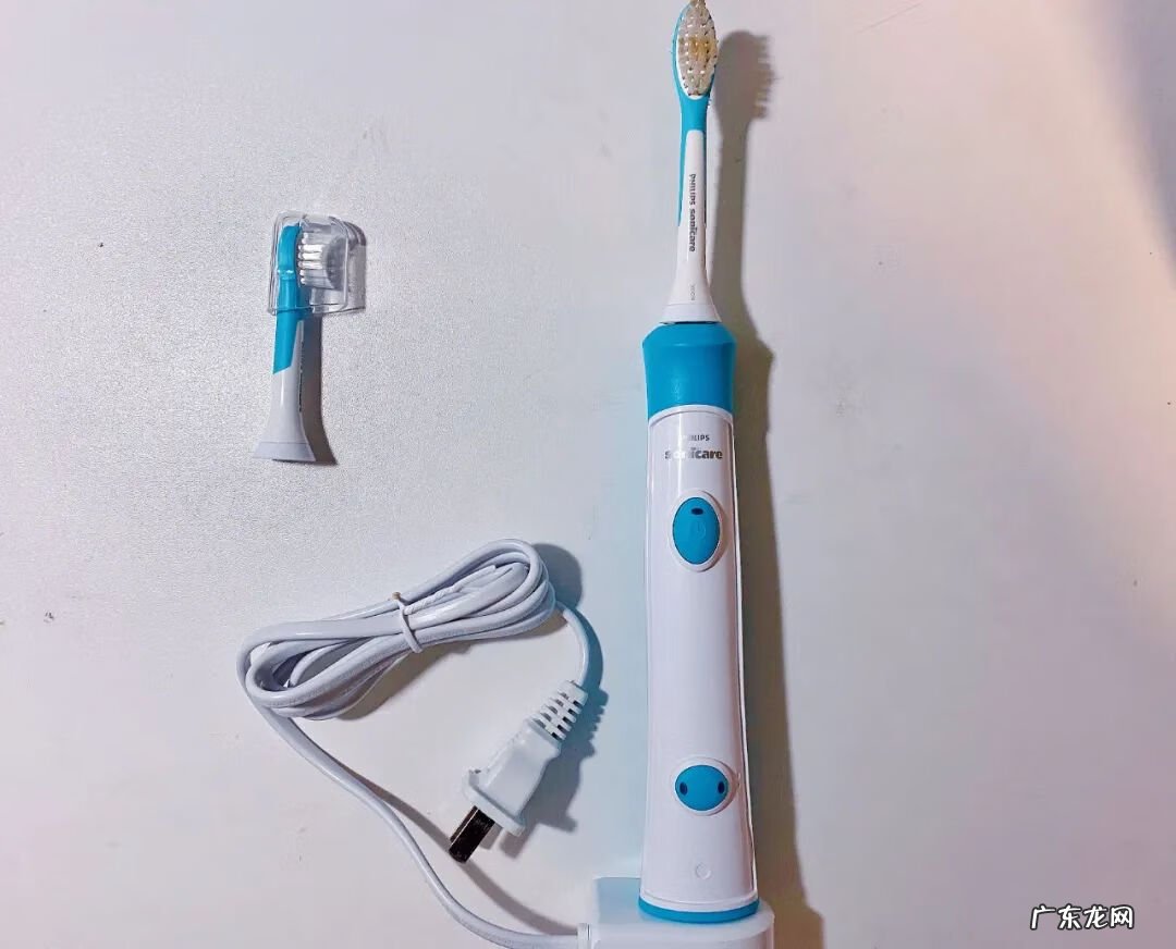 电动牙刷好还是普通的好 U型电动牙刷