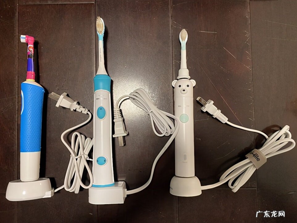 电动牙刷好还是普通的好 U型电动牙刷