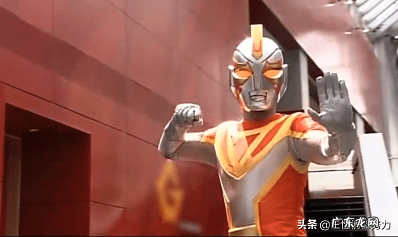 装甲战车游戏 金甲战士手机游戏