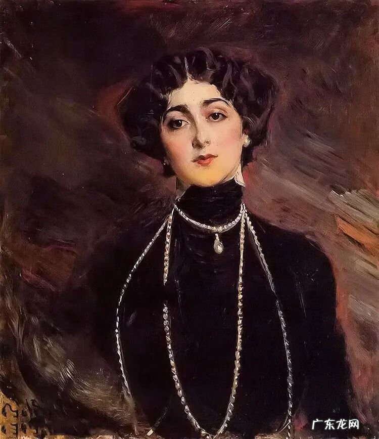 瓦古娜利亚 莉娜 卡瓦列里