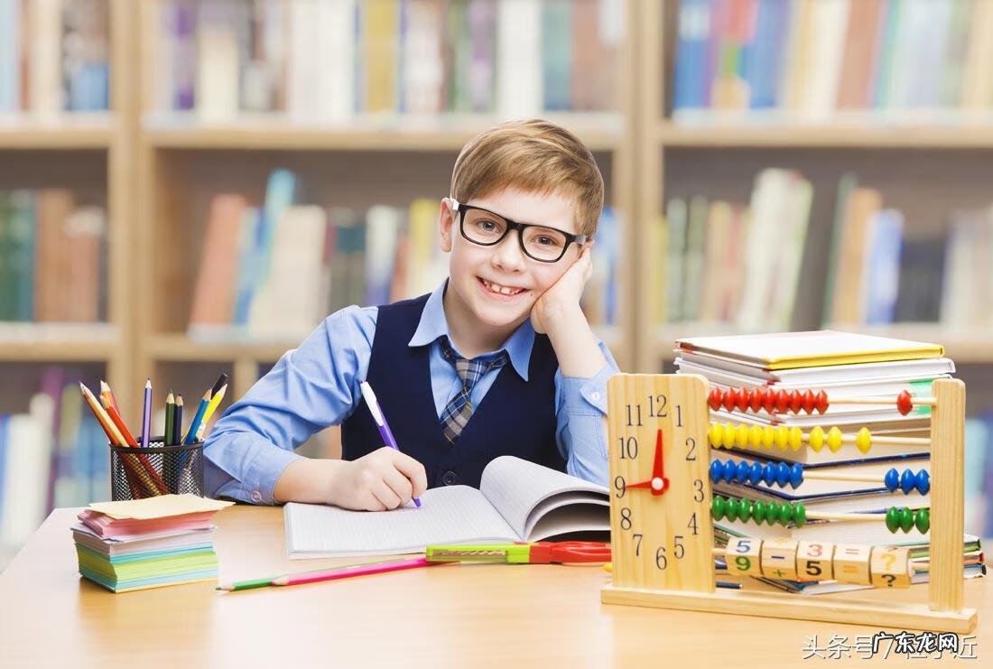 人称代词和物主代词例句 形容词人称代词和物主代词表格