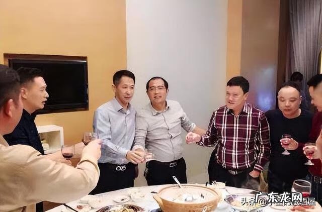 酒桌上最经典的开场白 酒桌上的开场白怎么说