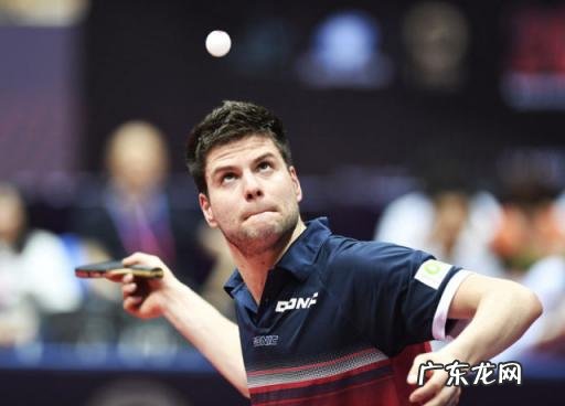 奥恰洛夫和中国队员 奥恰洛夫对中国队表达敬意 视频