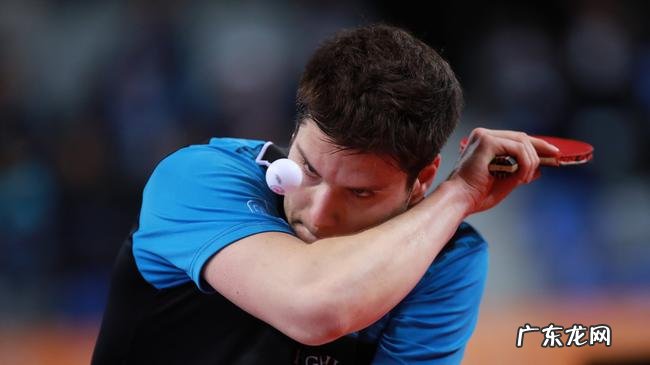 奥恰洛夫和中国队员 奥恰洛夫对中国队表达敬意 视频