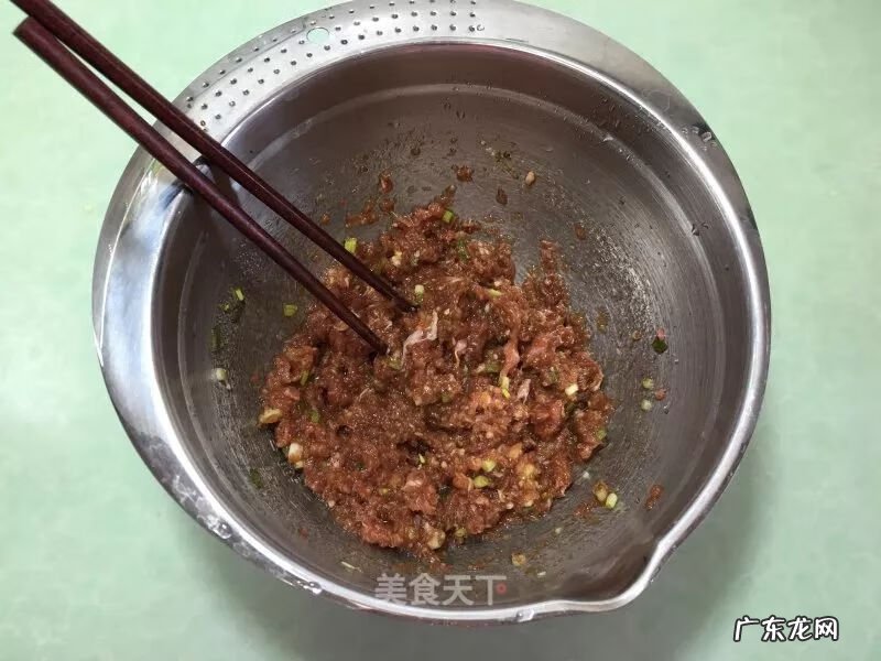 圆白菜的简单做法 圆白菜的做法大全