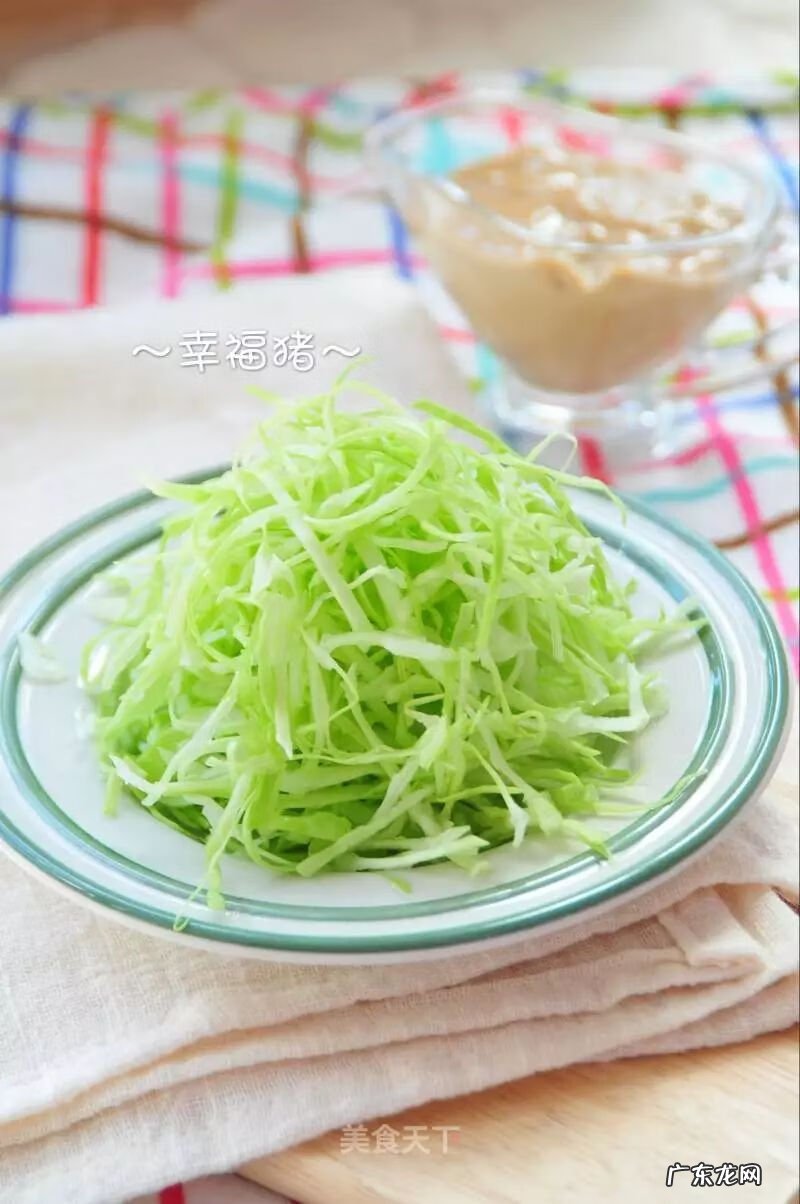 圆白菜的简单做法 圆白菜的做法大全