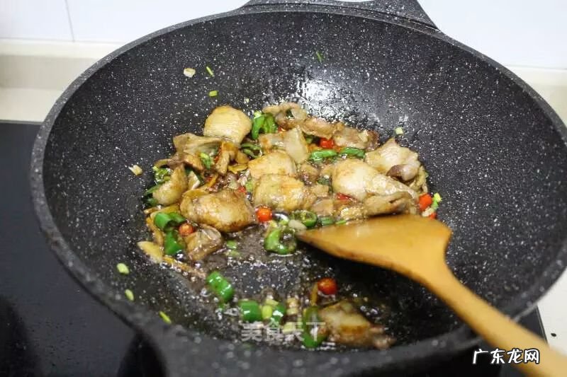 圆白菜的简单做法 圆白菜的做法大全