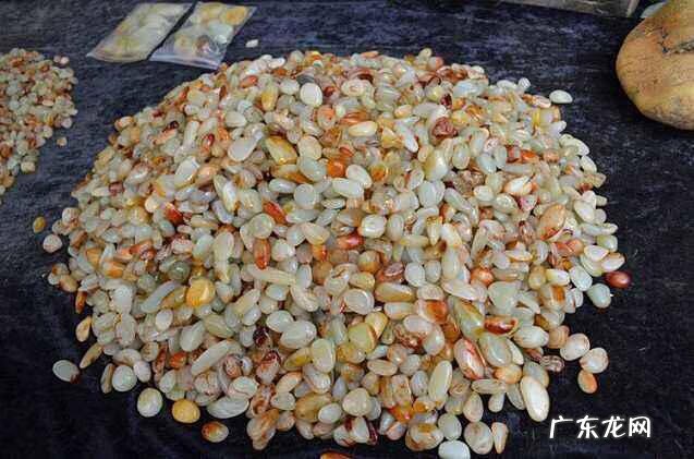 玉屑银末的拼音怎么写 玉屑银末什么意思