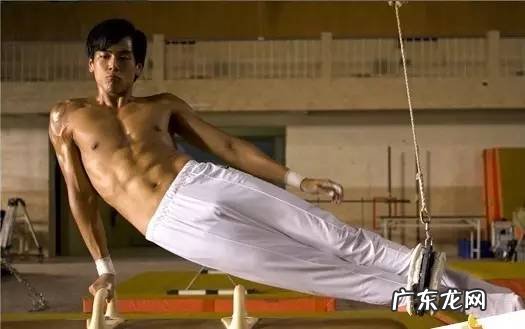 盯裆猫 盯裆猫什么意思什么梗?“盯裆猫”的出处在哪