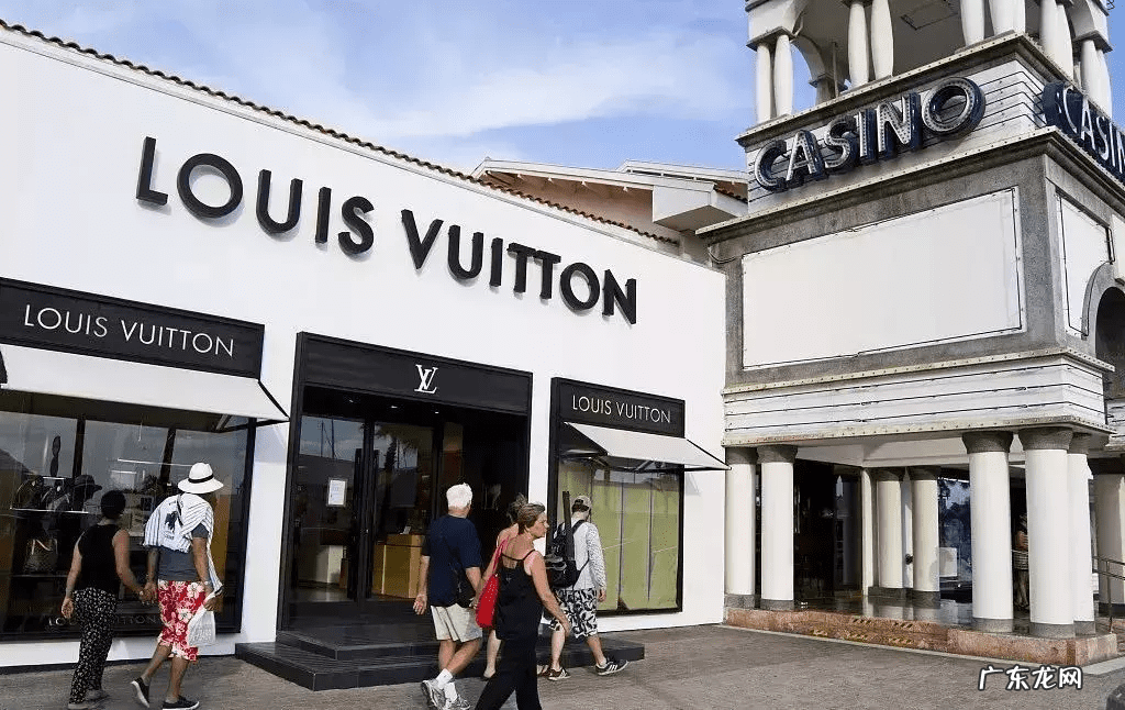 海外代购奢侈品可靠吗 奢侈品海外代购揭秘