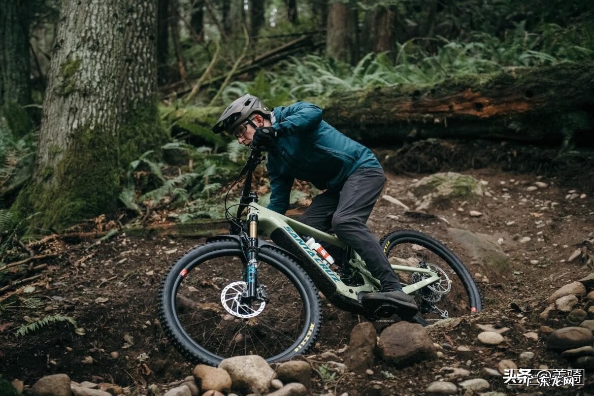 电动摩托车 山地摩托车