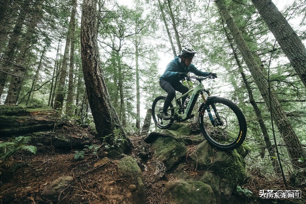电动摩托车 山地摩托车