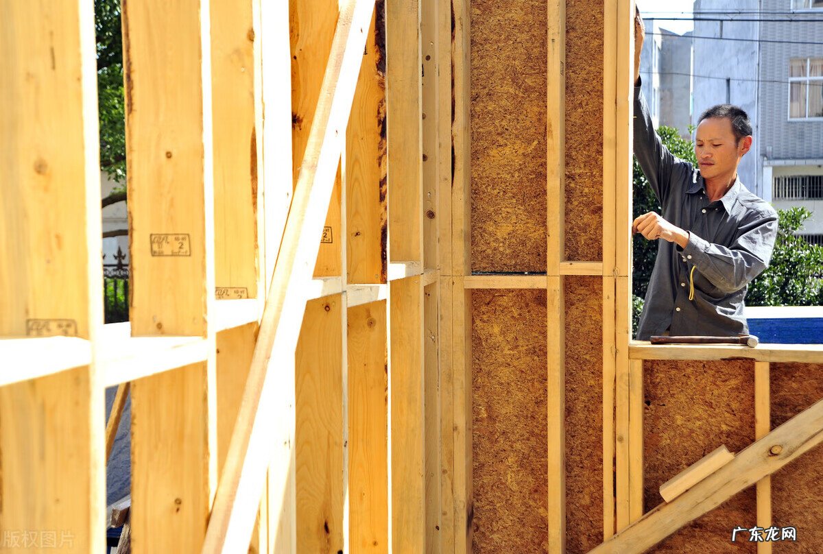出水的地基风水好吗 起地基风水秘决