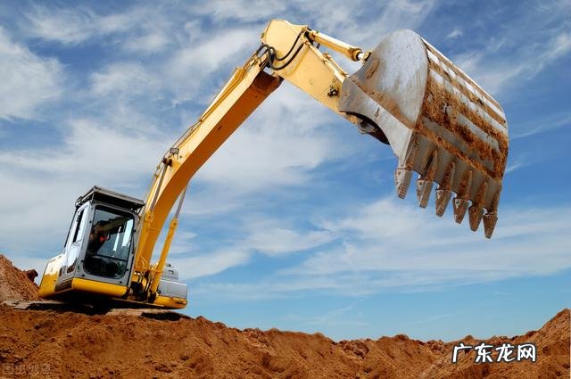 挖掘机平时保养 挖机保养与维护