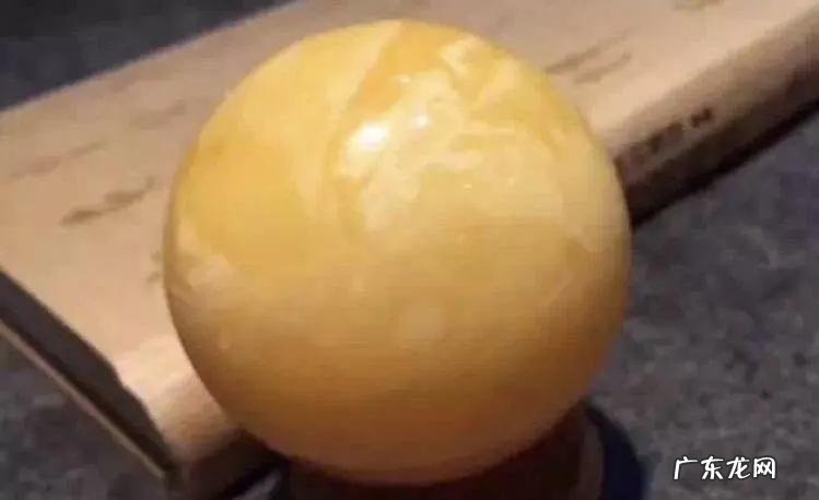 什么叫原矿蜜蜡 老矿料蜜蜡是什么意思