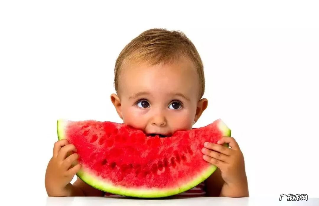 给婴儿补钙的正确方法 婴儿补钙吃什么最好