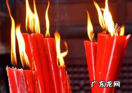 家中拜神点蜡烛上香顺序 拜神香和蜡烛的摆放