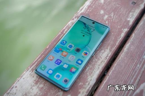 华为荣耀50参数配置详情表 华为nova9和荣耀50建议买哪个