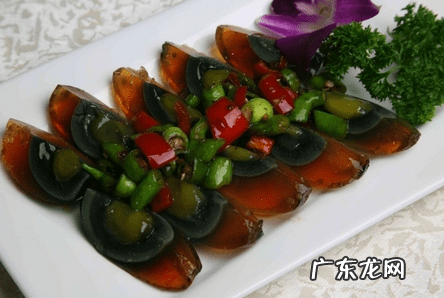 孕妇偶尔吃皮蛋可以吗 孕妇能不能吃皮蛋吗