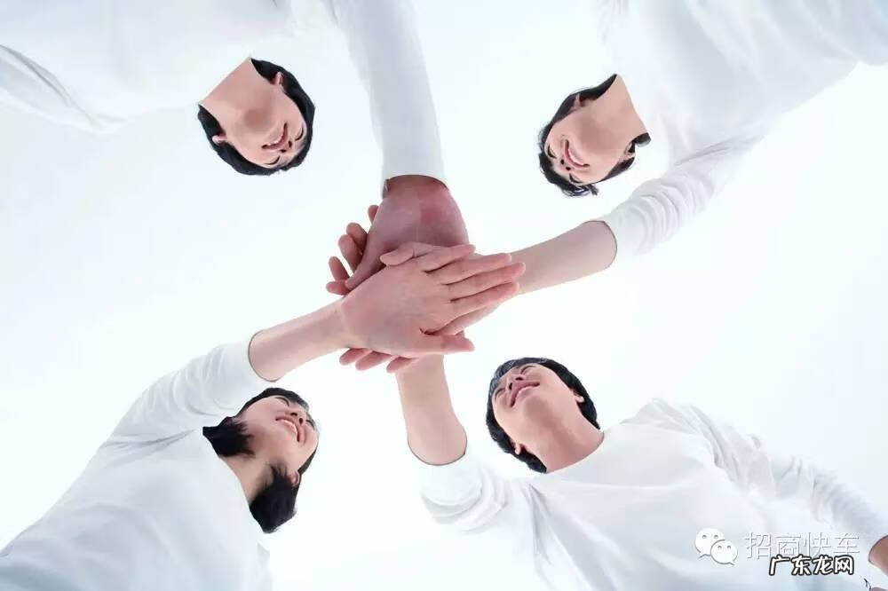 僵尸部队4 僵尸敢死队是什么