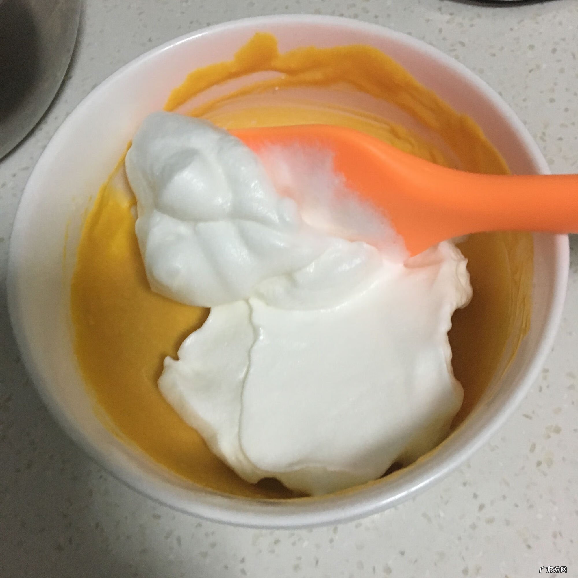 六个月的婴儿吃什么 六个月宝宝能吃什么零食