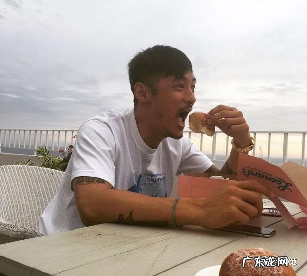 男人戴金表好吗 女人戴金表风水好吗