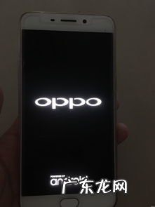 oppo手机怎么打开小窗口模式 oppo手机的小窗口模式怎么添加别的软件