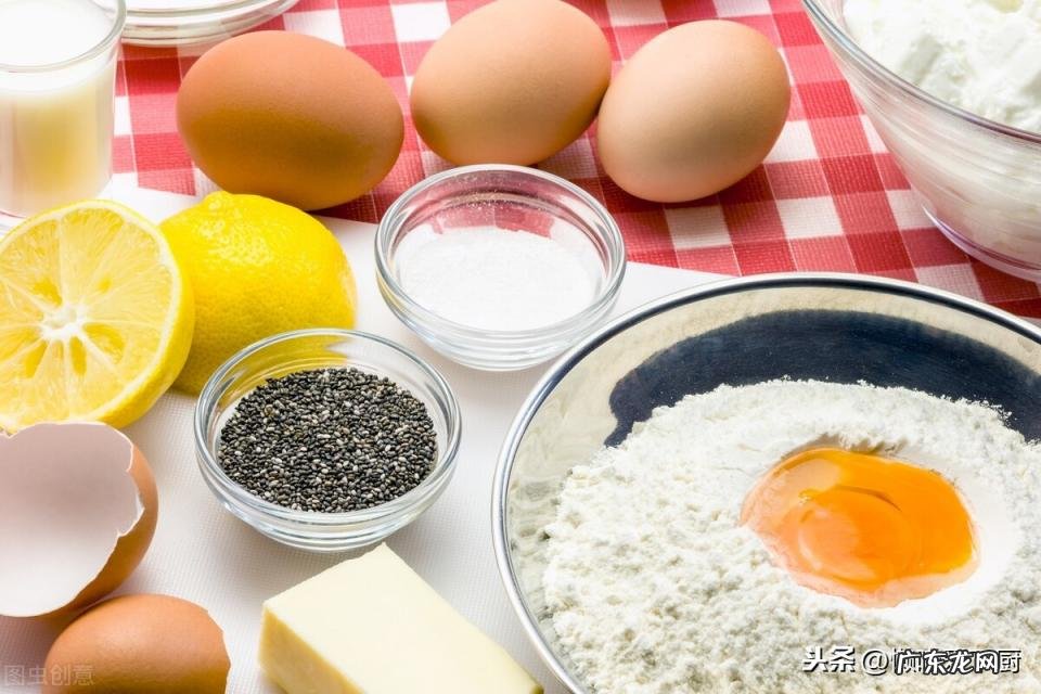 泡打粉是干什么的? 有没有什么东西可以代替泡打粉