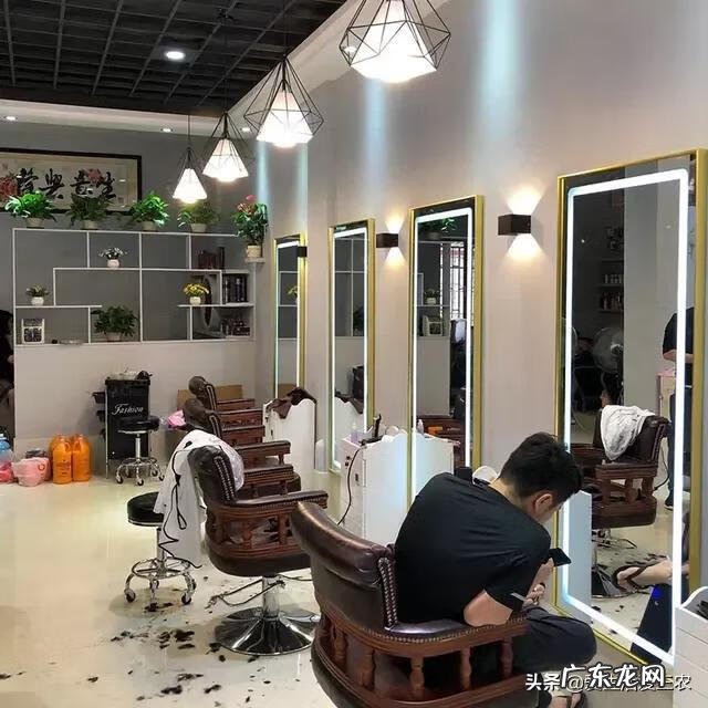 开什么小店最赚钱省心 开什么店赚钱稳定