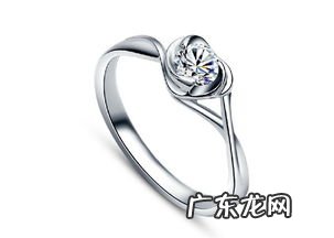 999银和925银哪个贵点 999银和925银哪个容易变黑点