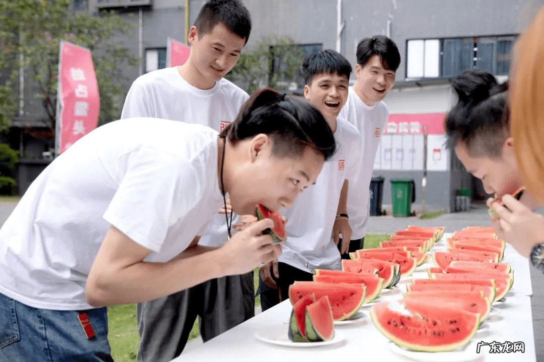 首充100送100 超市充100送100