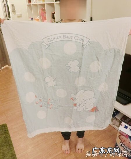 自制可穿式浴巾 婴儿浴巾怎么裹
