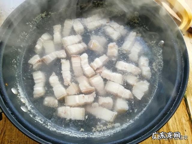猪肉炖粉条是哪里菜 猪肉炖粉条要什么食材