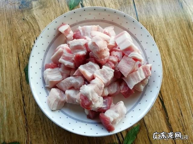 猪肉炖粉条是哪里菜 猪肉炖粉条要什么食材
