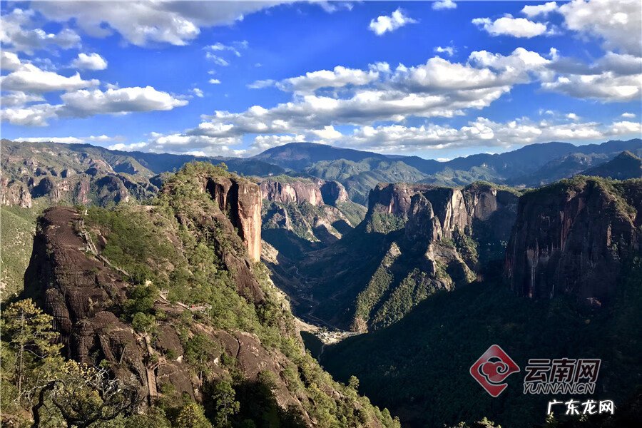 河南老君山风景区 老君山千龟山风景区