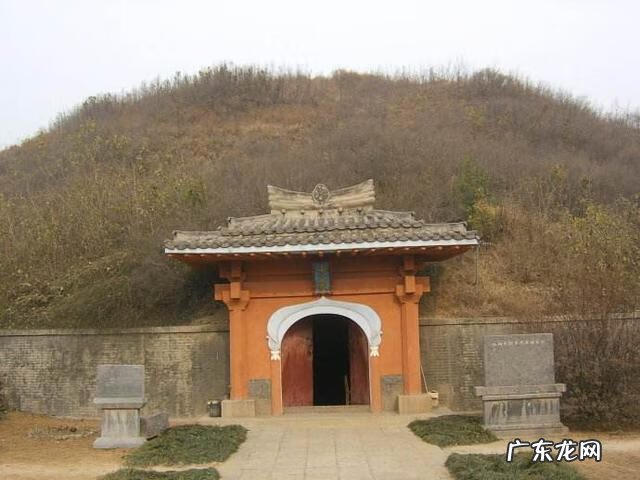 坟前有斜坡会怎样 坟地斜坡好不好