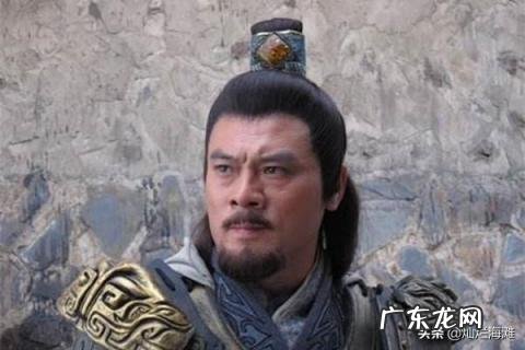 瓒的意思是什么 瓒的拼音和意思