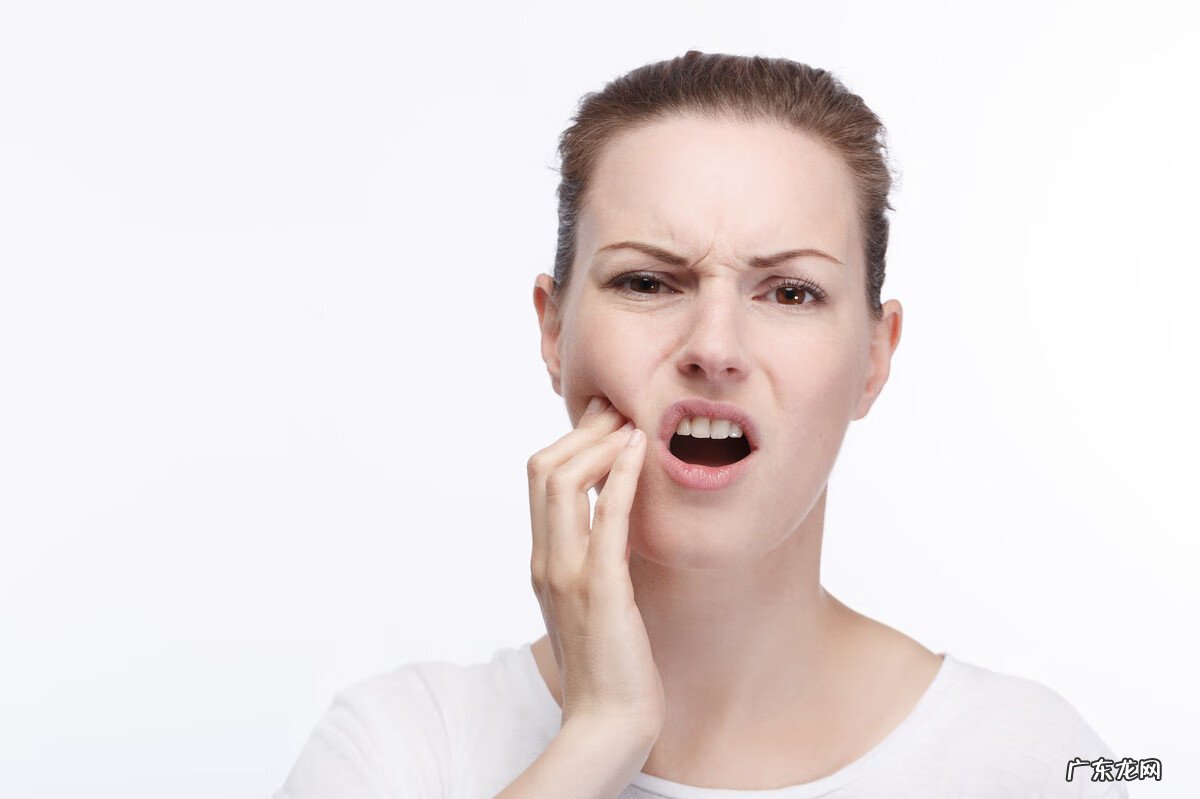 上火牙龈肿痛怎么办 牙龈肿痛怎么办?