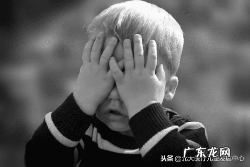 轻微儿童孤独症表现 儿童孤独症的表现有哪些