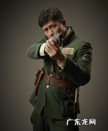 电影八佰演员表全部演员名单 八佰主演演员表