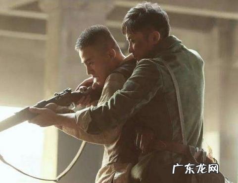 电影八佰演员表全部演员名单 八佰主演演员表